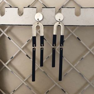 Silver/Navy Dangly Earrings